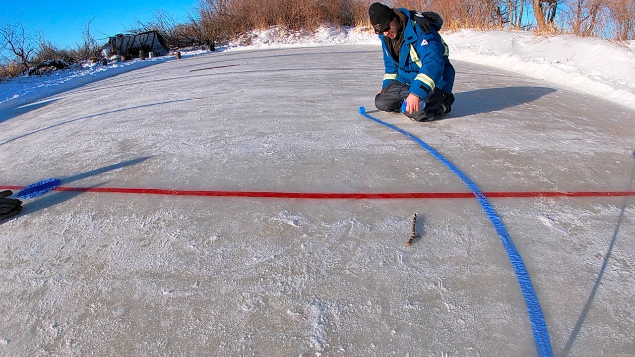 How to Perfectly Paint Ice Rinks: Backyard Drinks & Essential Paint Tips